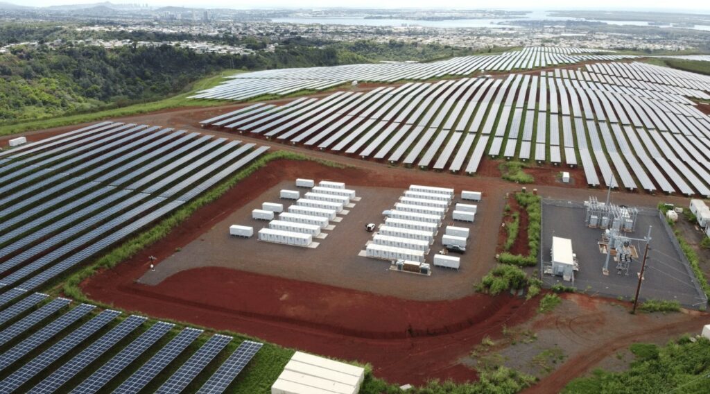 clearway wartsila energy storage solar plus co-located hawaii