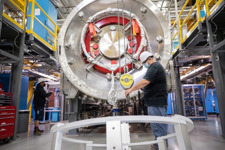 Nuclear fusion hopeful TAE launches spin-off focused on energy storage ...