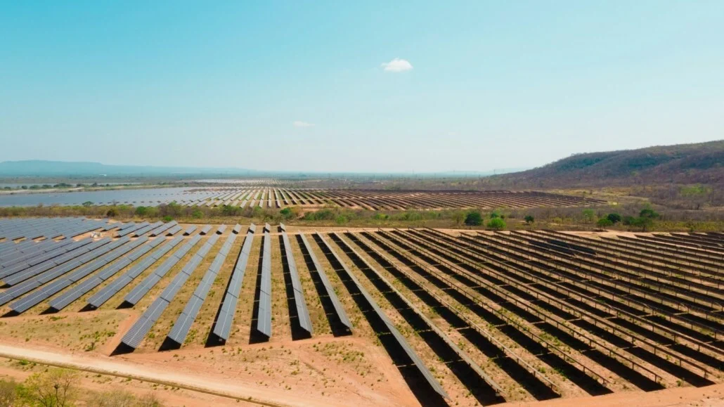 Codelco firma acuerdo de compra de energía renovable 24 horas al día, 7 días a la semana
