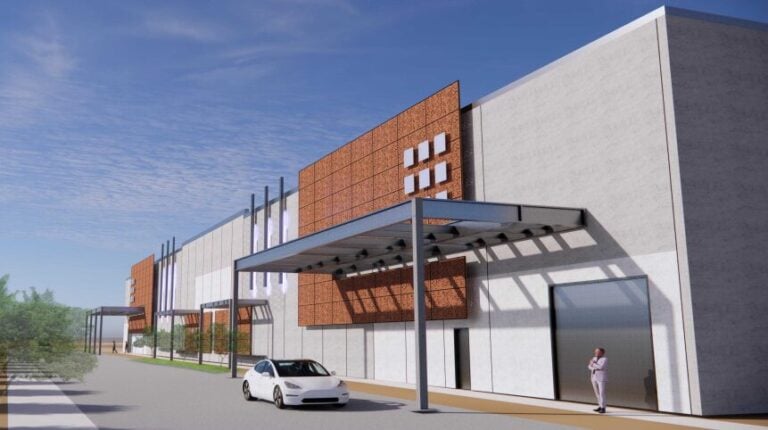 US Roundup: solar-plus-storage projects advance across the country