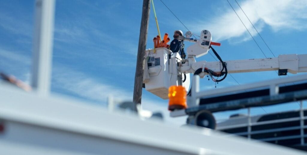 Xcel Energy staff working on repairing power lines after heavy winds (not in New Mexico)