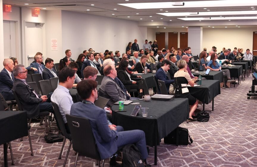 A room full of delegates at the Solar & Storage Finance USA 2024 industry event in New York. Image: Solar Media.