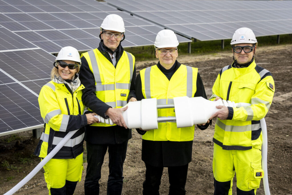 Ceremonial commissioning of the solar and storage project in Germany from Statkraft. Image: Statkraft.