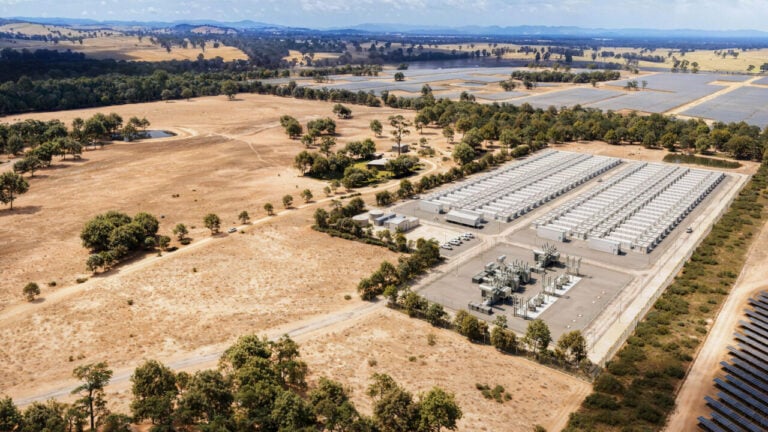 Australia: Victoria government accelerates 700MW of battery storage via Development Facilitation Program