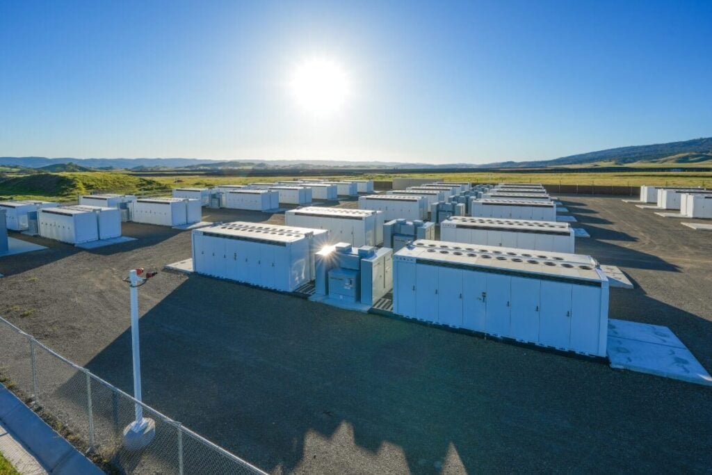 Arevon's California Flats solar-plus-storage project. Image: Arevon.