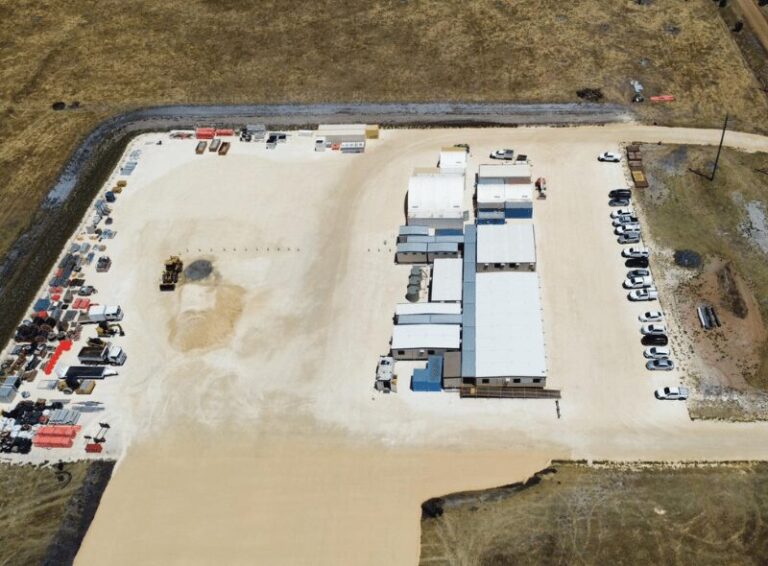 UGL advances construction on 2.1GWh of battery storage for Neoen across two Australian states