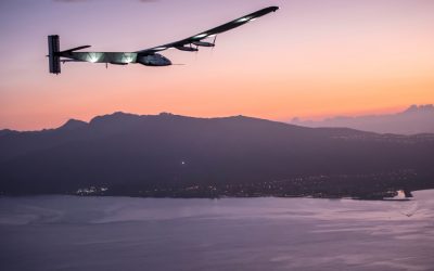 2015_07_03_Solar_Impulse_2_RTW_7th_Flight_Nagoya_to_Hawaii_landing_revillard_low_res