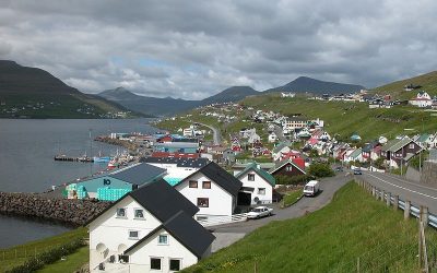 800px-Runavik_Faroe_Islands