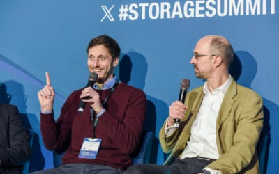 ACCURE CEO Kai-Philipp Kairies (left) speaking at the Energy Storage Summit 2024 in London, UK. Image: Solar Media