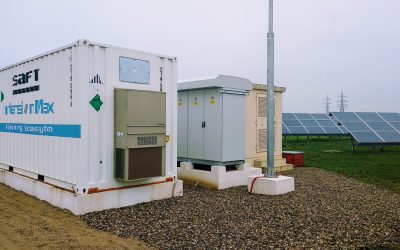 An_EDPR_battery_energy_storage_system_paired_with_the_Bailesti_solar_PV_plant_in_Romania._Image_EDPR.