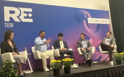Andy Tang (second left) speaking on a panel on resiliency for the US grid shortly after yesterday's interview with ESN. Image: Andy Colthorpe/Solar Media