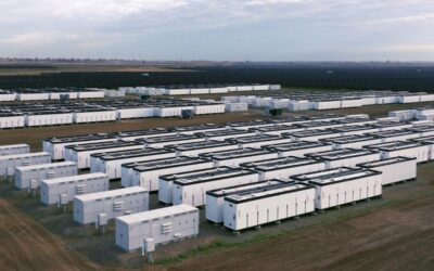 Canadian Solar's e-Storage BESS units at a customer project. The solar company's CSI Solar subsidiary signed a 2.6GWh BESS deal with UBS AM in 2022. Image: Canadian Solar