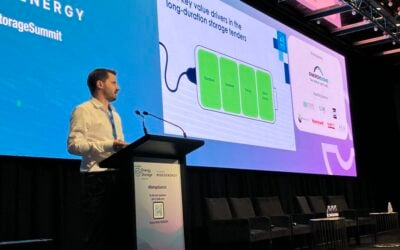 Thimo Mueller of AEMO Services explaining the four key drivers for success in the tenders at the summit. Image: Andy Colthorpe / Solar Media