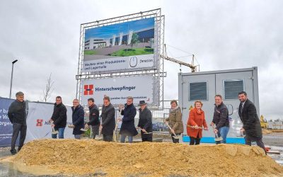 Groundbreaking at the factory site was attended by federal and state politicians. Image: Fenecon.