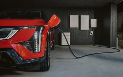 How a V2G and vehicle-to-home (V2H)-enabled GM charging and energy system could look. Image: GM
