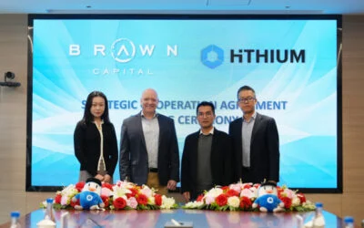 Brawn Capital CEO Scott Reinhart (second from left) and Hithium chairman & founder Jeff Wu (second from right) at the agreement's signing. Image: Hithium.
