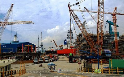 Hyundai_Heavy_Industries_ship_yard_South_Korea