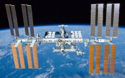 Nickel-hydrogen batteries have been used successfully at the International Space Station. Image: NASA/Boeing.