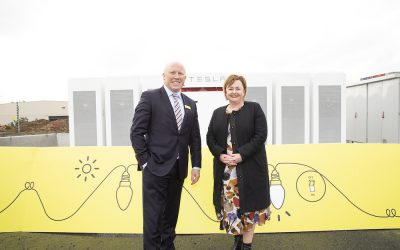 Inauguration of a 1MW Tesla Powerpack project in New Zealand in 2018. Mercury CEO Fraser Whineray stands with New Zealand Minister for Energy Dr Megan Woods. Image: Mercury Energy.