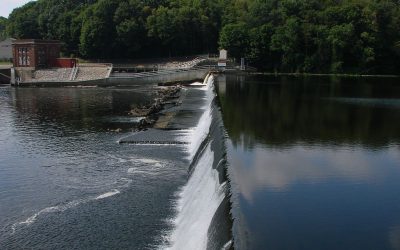 Occum_Hydroelectric_Plant_and_Dam_credit_wiki_Digitalpilgrim