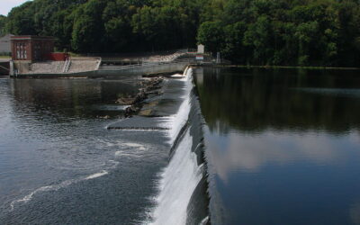 Occum_Hydroelectric_Plant_and_Dam_credit_wiki_Digitalpilgrim