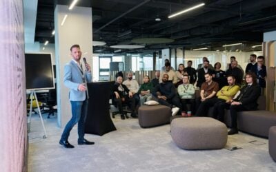 MetaWealth COO addressing colleagues.