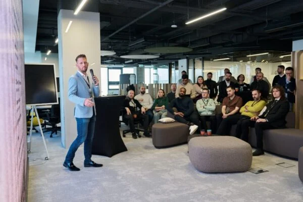 MetaWealth COO addressing colleagues.