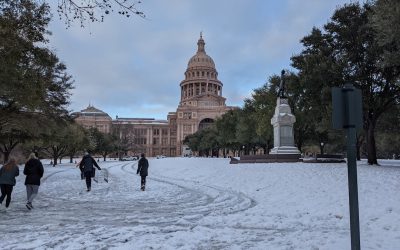 Snow_covering_the_hill_leading_to_the_Texas_Capitol