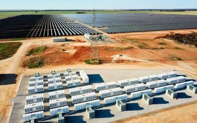 Large-scale solar PV plant in Victoria, Australia, with battery storage in foreground. The new CfD is designed to stimulate investment in large-scale PV and wind, which has stalled in Australia. Image: Edify Energy.