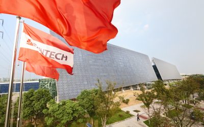 Suntech_buys_battery_maker_Powin_Energy