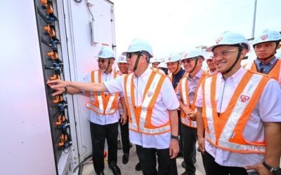 Malaysia's Deputy Prime Minister and Minister of Energy and Water Transformation, Amar Fadillah Yusof, visits the Santong BESS project. Image: Tenaga Nasional Berhad (TNB).