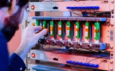 Testing of battery cells at the lab of analytics company TWAICE, one of the consortium partners. Image: TWAICE.