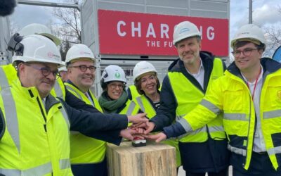 Energy minister Tinne Van Straeten (third from left) at the Invinity-ENGIE-EQUANS project in Aalst, Belgium. Image: Invinity