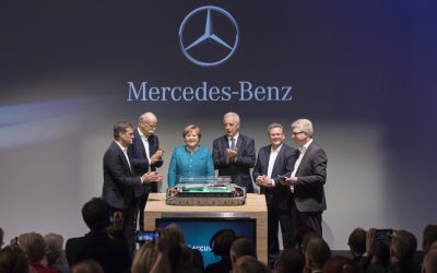 Daimler legt Grundstein für eine der größten und modernsten Batteriefabriken der Welt