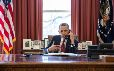 obama_on_phone_flickr_whitehouse