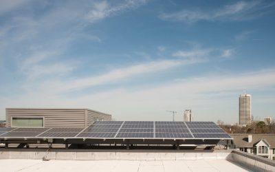 Tenants of the Houston apartment block will be able to subscribe to benefit from the site's solar as well as access its battery storage during blackouts. Image: PearlX / SolarEdge.