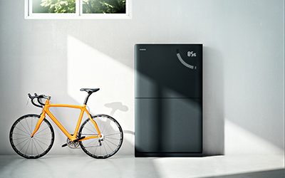 Siemens bringt neuen Batteriespeicher für Eigenheime auf den Markt / Siemens is launching a new battery storage for private homes